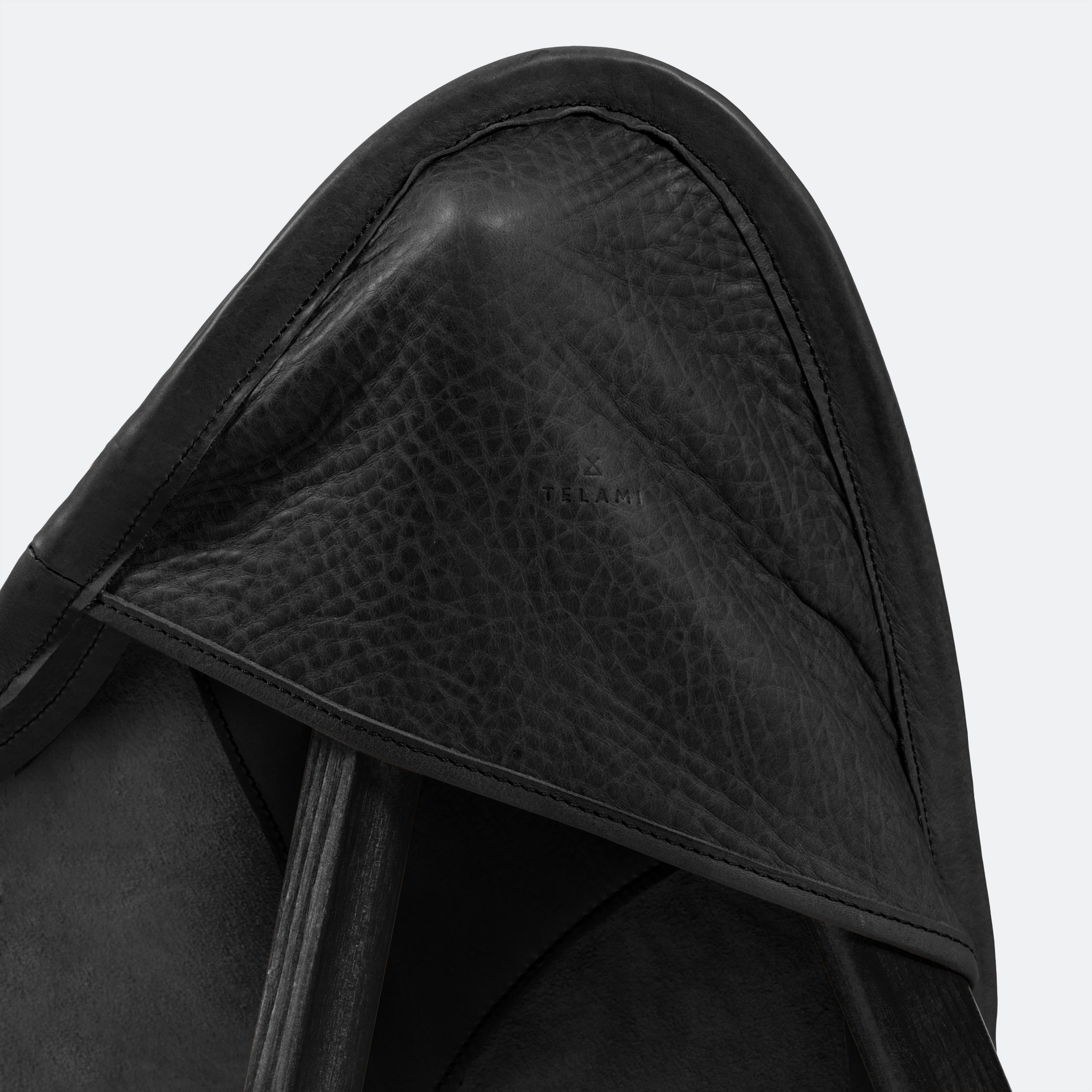 Tripolina Black Leather