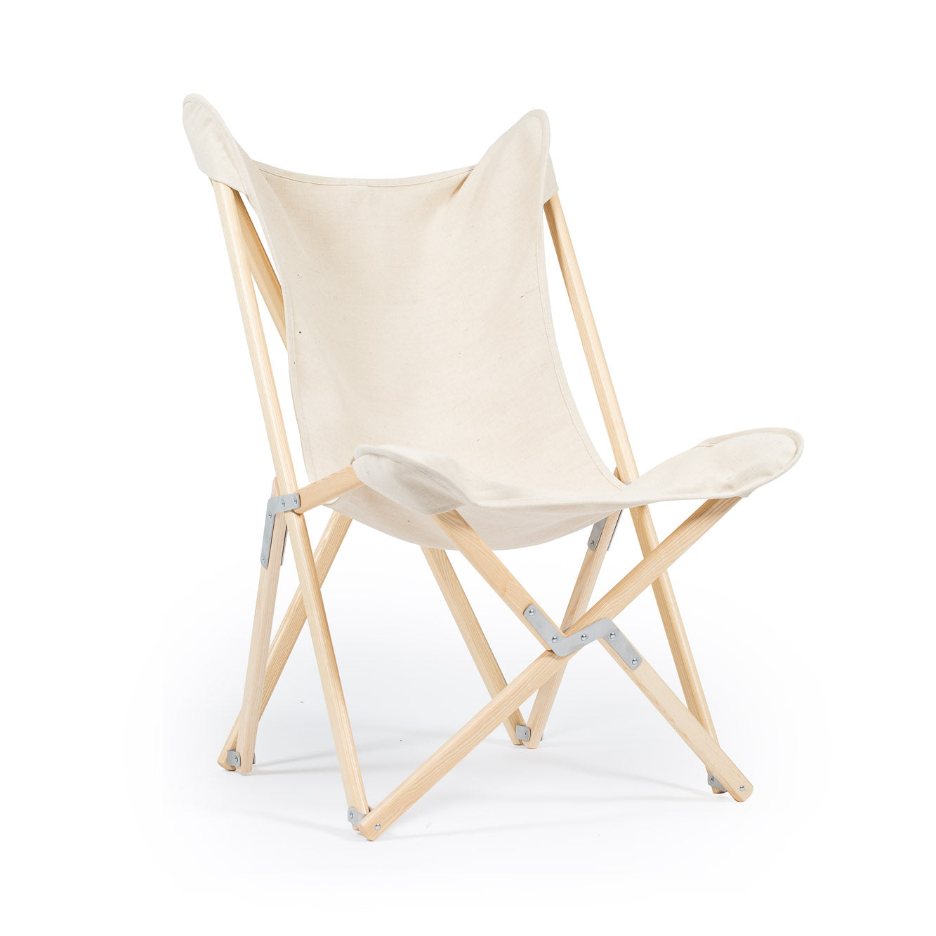 Telami Tripolina is a made in Italy design chair. Tripolina is an iconic armchair suitable for both outdoor furniture, as patio chairs, and indoor, as chaise lounge