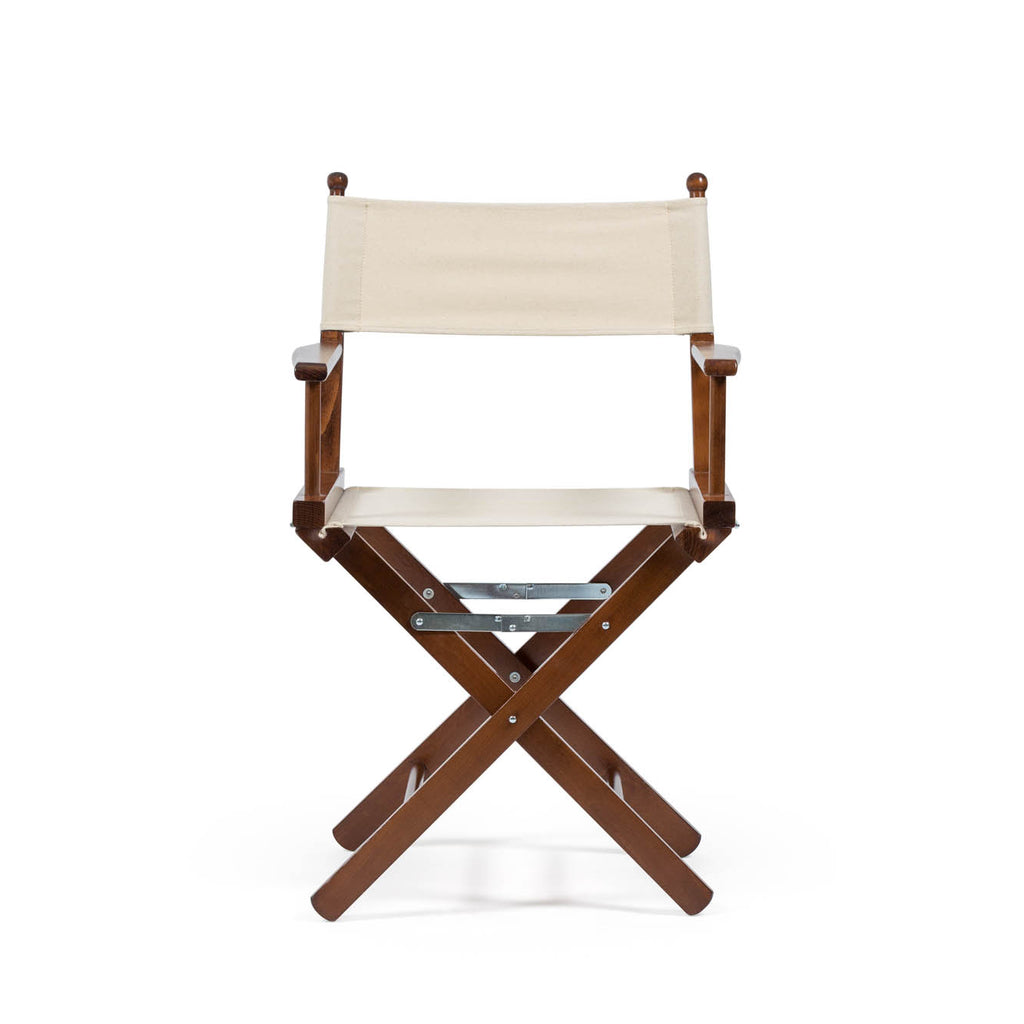 La leggendaria sedia da Regista nel colore Ecru classico, con tessuto in cotone naturale con telaio teak-dyed.